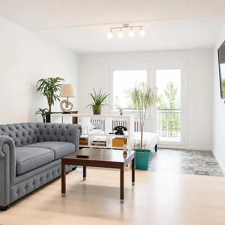 Stylish Apartment *